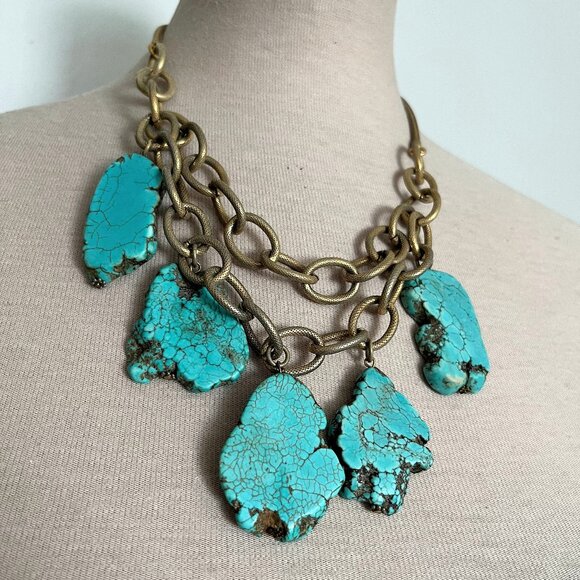 Jewelry - Chunky Turquoise and Gold Necklace